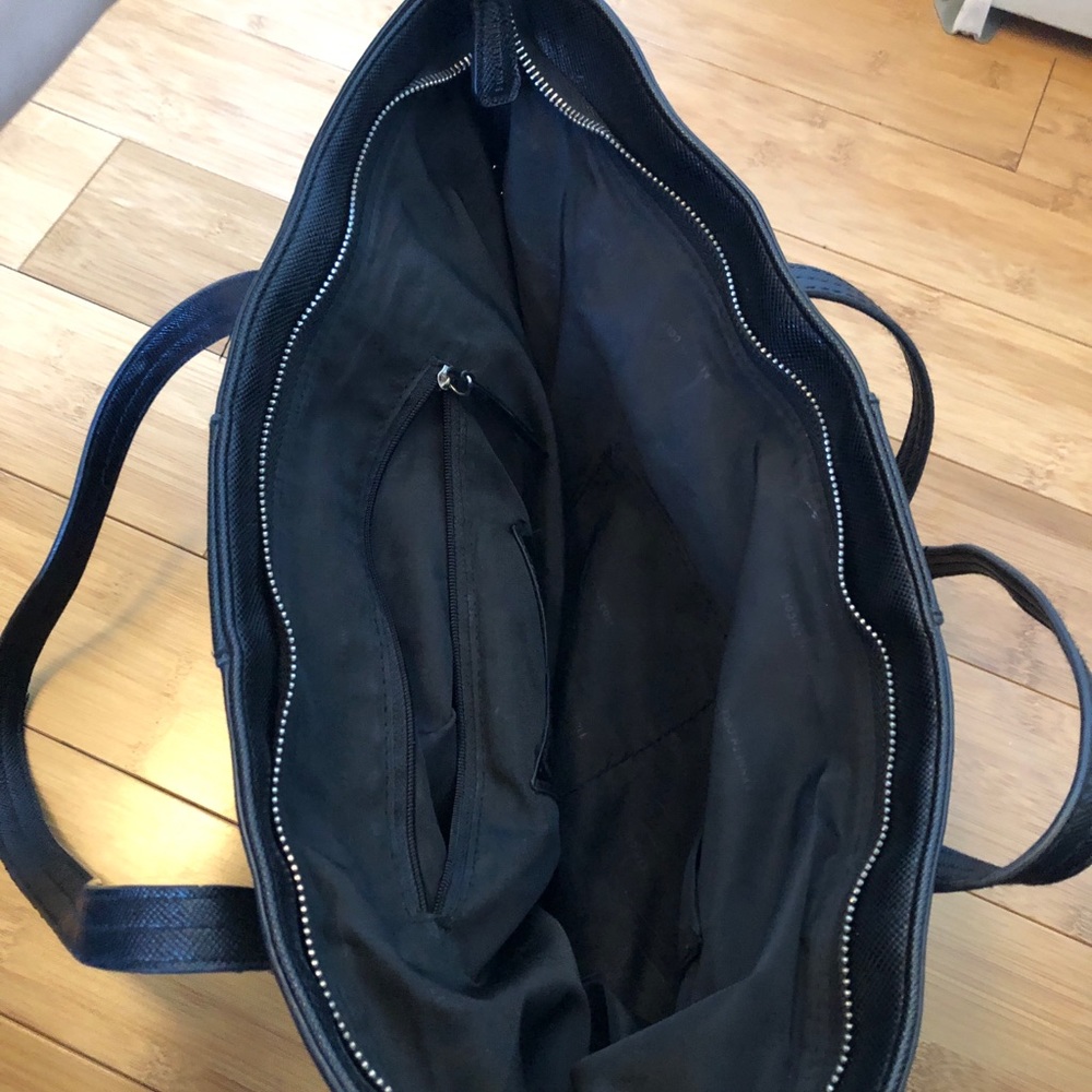 Kenneth Cole Reaction Black Tote Bag EUC - Picture 5 of 7
